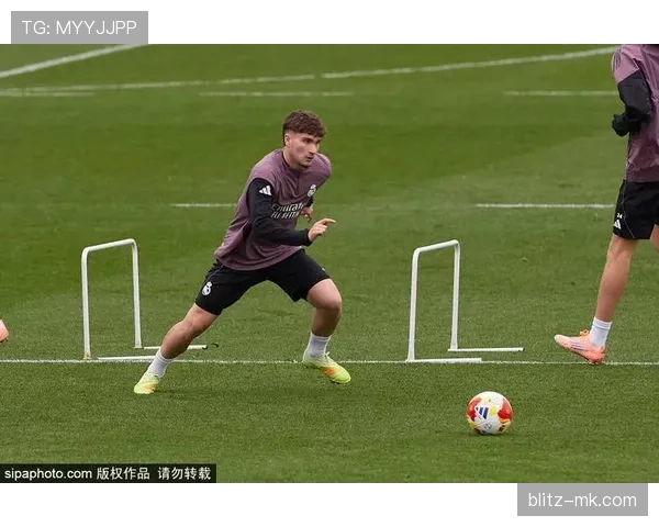 伊斯科：天才中场推动现代足球技术革新