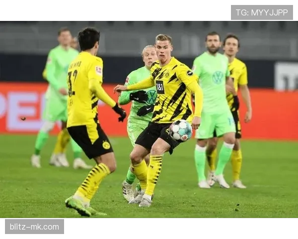 多特蒙德状态回暖，迎战激烈赛程展现强劲势头