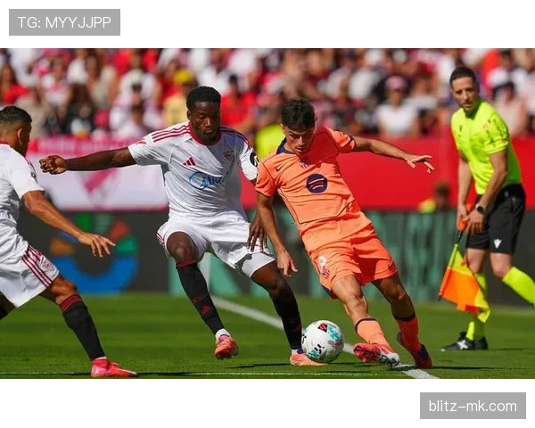 佩德里vs德容：控场与推进方式差异解析