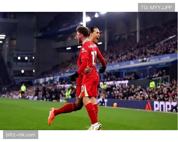 内乱四起！利物浦战术阵型为何陷入僵局，争冠之路早已半途夭折？