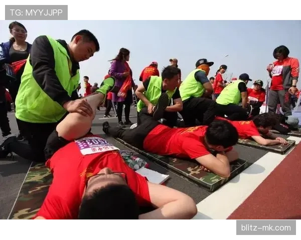 冯彦哲这生活真有戏？赛场外简直比剧本还精彩，普通人想象不到那阵仗！